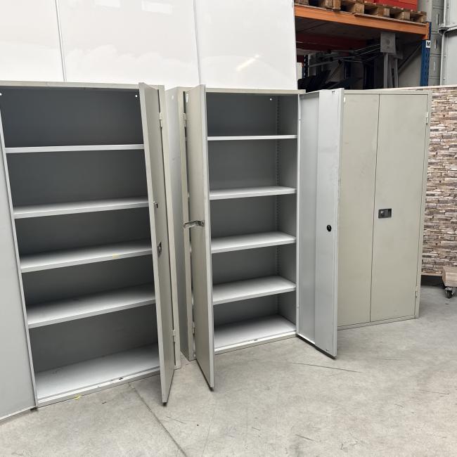 - set 3 stuks Bisley met schade intensief gebr (23)