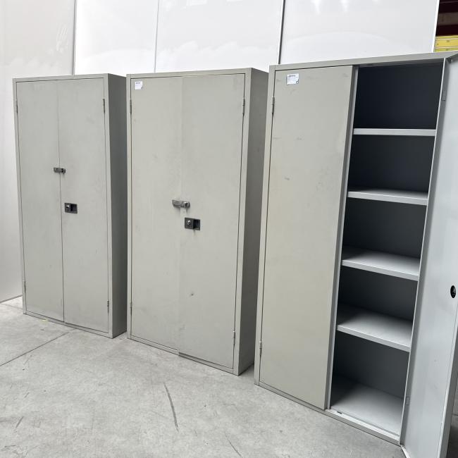  - set 3 stuks Bisley met schade intensief gebr (11)