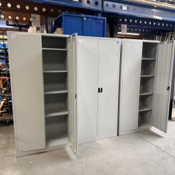  - set 3 stuks stalen kasten (6)