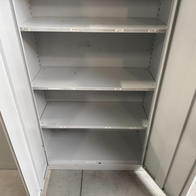  - set 3 stuks stalen kasten (12)
