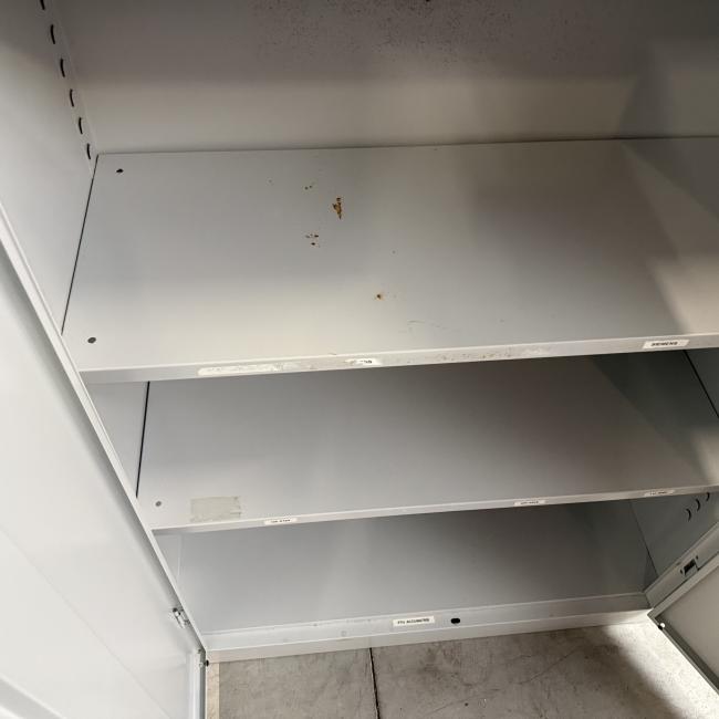  - set 3 stuks stalen kasten (14)