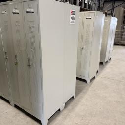  - partij 3-deurs met verschillende draaiknop of omlegslot en met of zonder handgrepen (1)