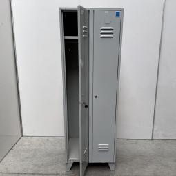  - 1x 2-deurs indistriele locker (13)