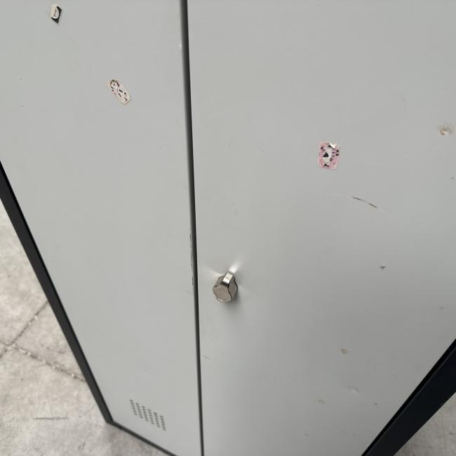  - 1X 174 cm hoog  intensief gebruikt met schade !! (14)