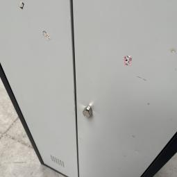  - 1X 174 cm hoog  intensief gebruikt met schade !! (14)