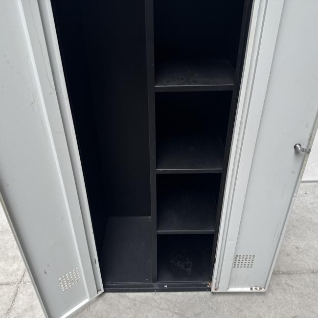  - 1X 174 cm hoog  intensief gebruikt met schade !! (21)