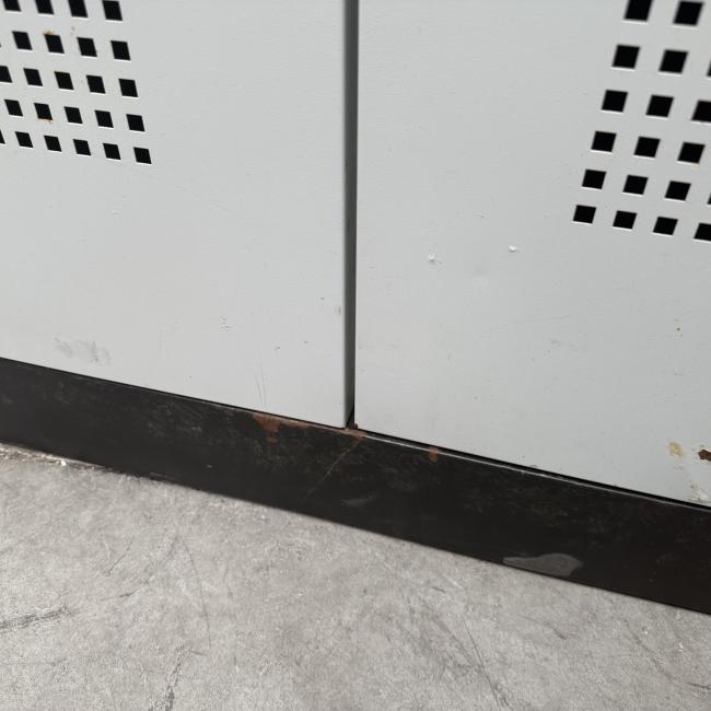  - 1x 180 cm hoog locker hang leg met schade intensief gebruikt !!! (3)