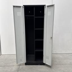  - 1x 180 cm hoog locker hang leg met schade intensief gebruikt !!! (18)