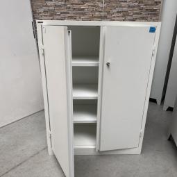  - 1x ahrend witte stalen 2-deurs werkplaatskast  (9)