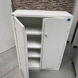  - 1x ahrend witte stalen 2-deurs werkplaatskast  (10)