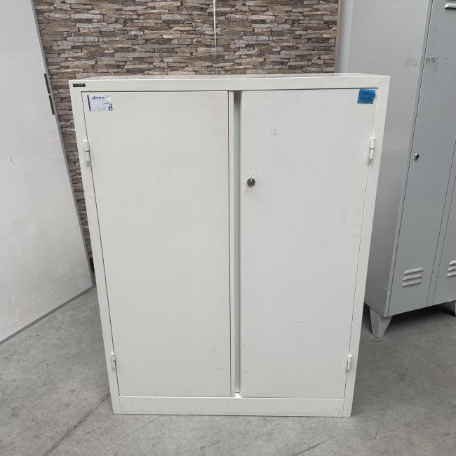  - 1x ahrend witte stalen 2-deurs werkplaatskast  (2)