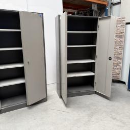  - set 2x ahrend met schade !! intensief gebruikt !! (12)