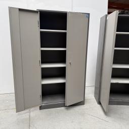  - set 2x ahrend met schade !! intensief gebruikt !! (13)