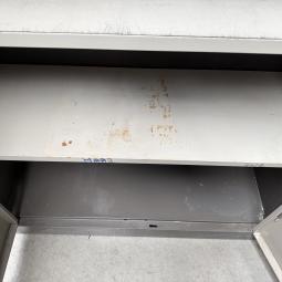  - set 2x ahrend met schade !! intensief gebruikt !! (15)