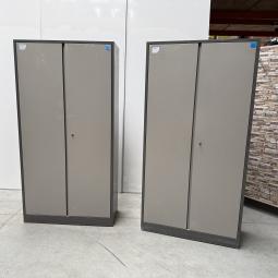  - set 2x ahrend met schade !! intensief gebruikt !! (2)
