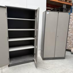  - set 2x ahrend met schade !! intensief gebruikt !! (9)