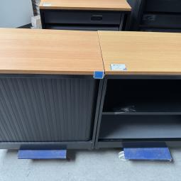  - 2x ahrend gladde deuren zwart beuken met sleutels  (25)
