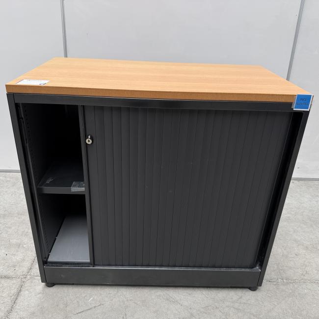  - 2x ahrend gladde deuren zwart beuken met sleutels  (2)