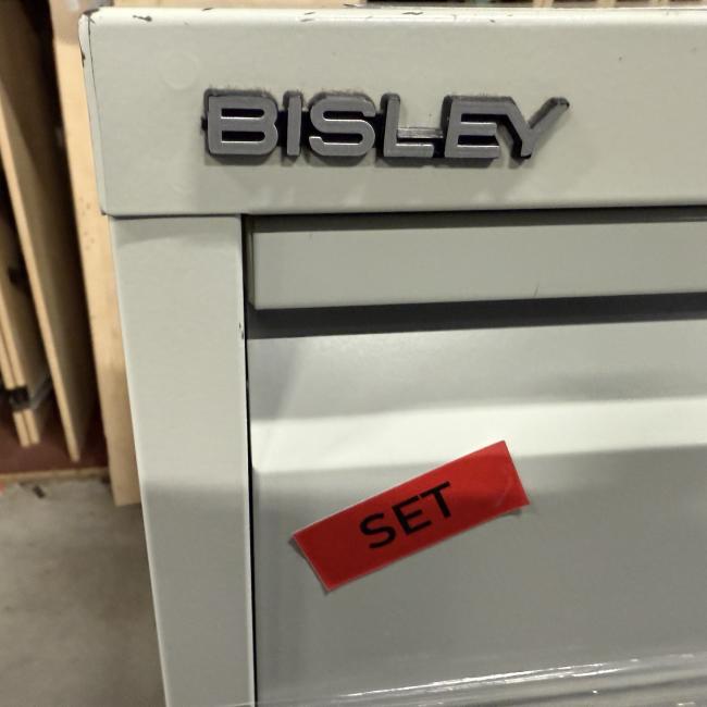  - 2x set 4 stuks 4x creme en 4x lichtgrijs bisley (7)