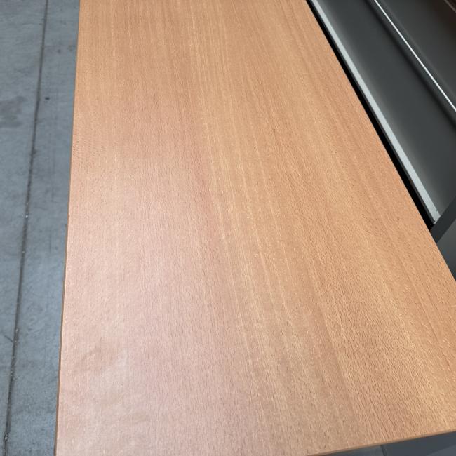  - ahrend 1x met en 1x zonder sleutel (17)