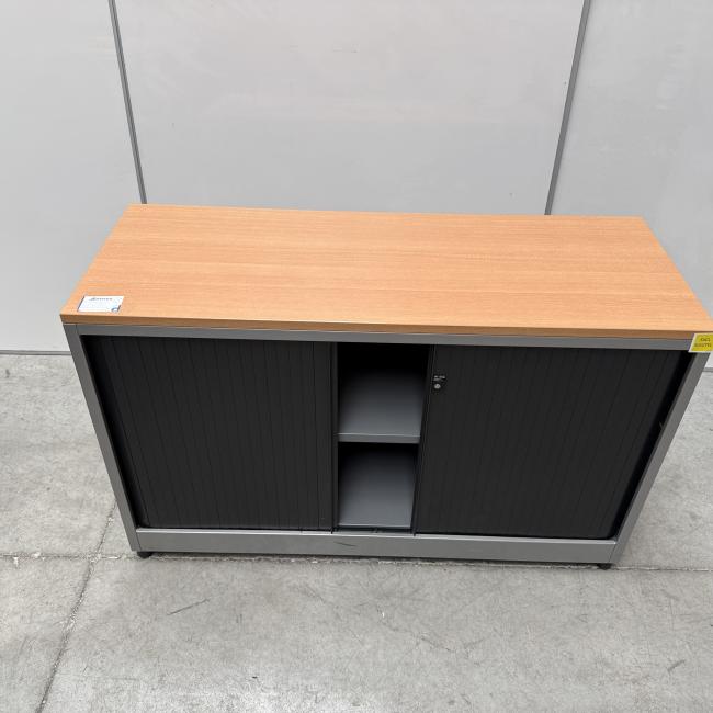  - ahrend 1x met en 1x zonder sleutel (2)
