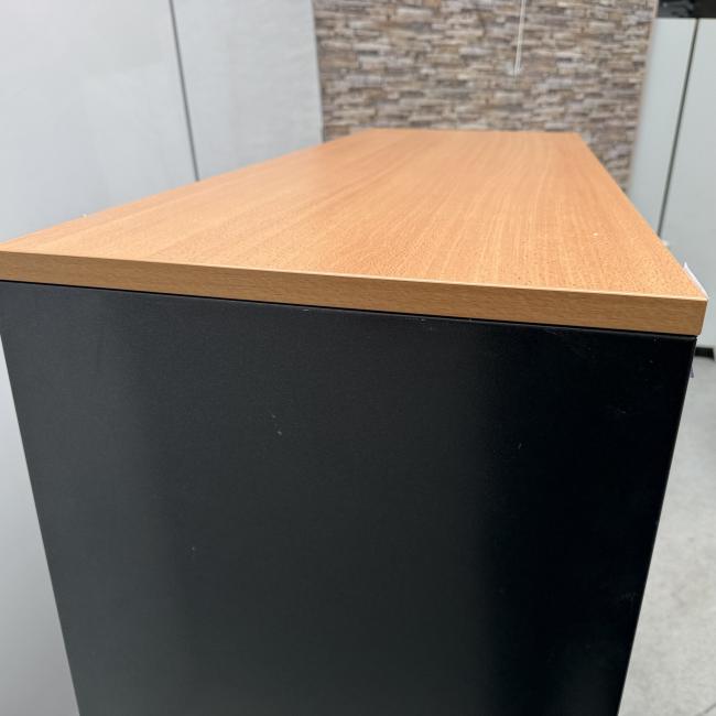  - ahrend 1x met en 1x zonder sleutel zwart beuken (12)