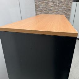  - ahrend 1x met en 1x zonder sleutel zwart beuken (12)
