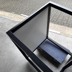  - 1x zeer degelijke kleine werkbank (3)