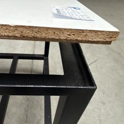  - 1x zeer degelijke kleine werkbank (20)
