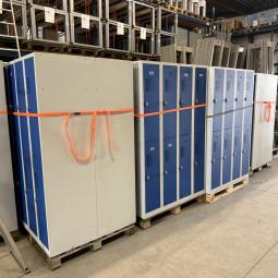  - partij 4-deurs - 2 soorten draaiknop of omlegslotje voor evt hangslot (3)