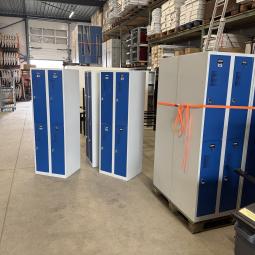  - partij 4-deurs - 2 soorten draaiknop of omlegslotje voor evt hangslot (7)