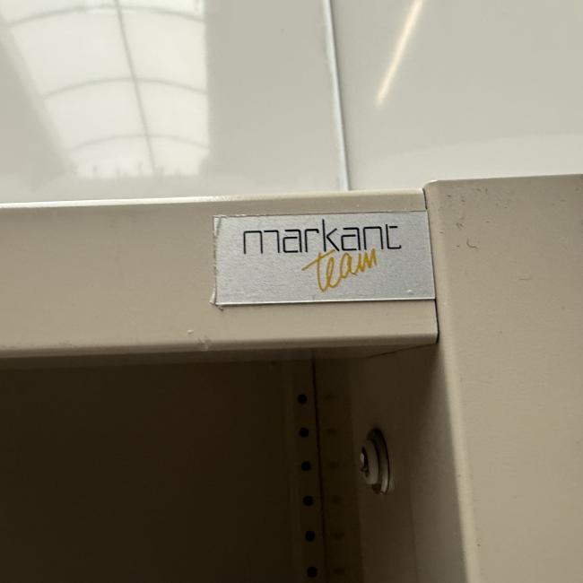  - markant met 3x kleppen (6)