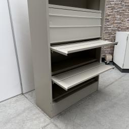 - markant met 3x kleppen (10)