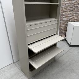  - markant met 3x kleppen (11)