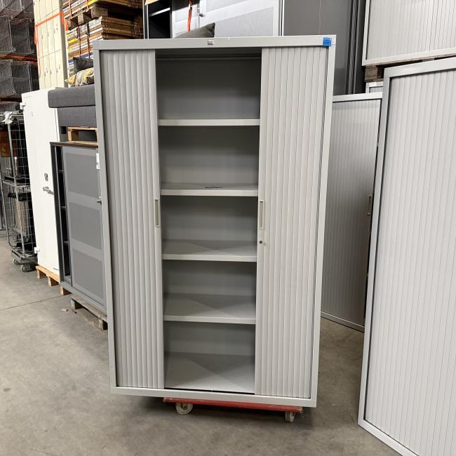  - schaffenburg 196x120x45 lichtgrijs 3x zonder en 8x met sleutel 225,- en 235,- pst ex (11)