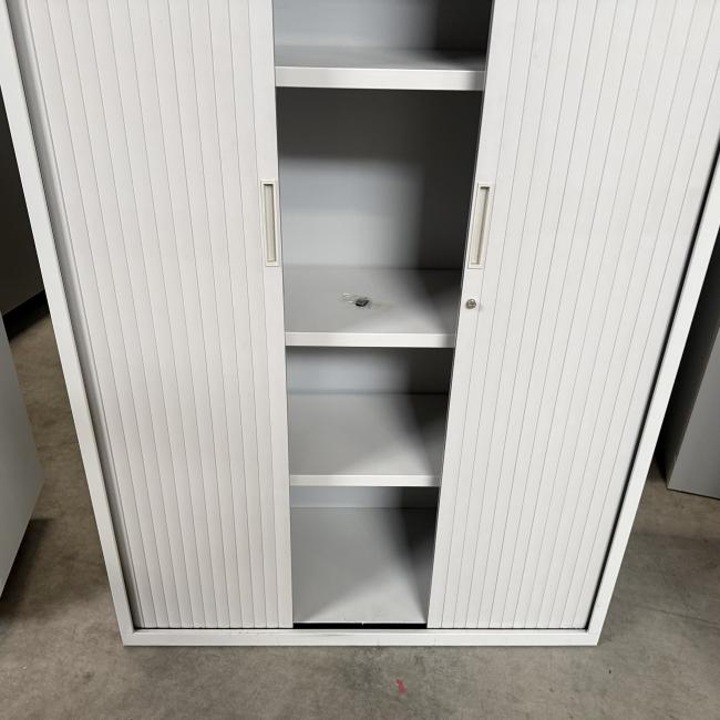  - schaffenburg 196x120x45 lichtgrijs 3x zonder en 8x met sleutel 225,- en 235,- pst ex (14)