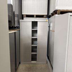  - schaffenburg 196x120x45 lichtgrijs 3x zonder en 8x met sleutel 225,- en 235,- pst ex (20)