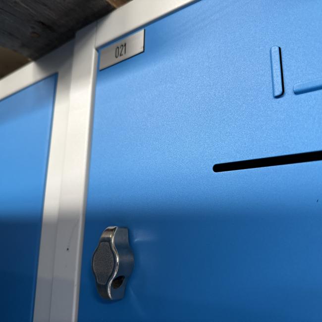  - partij 23x 5-deurs blauw lichtgrijs (16)
