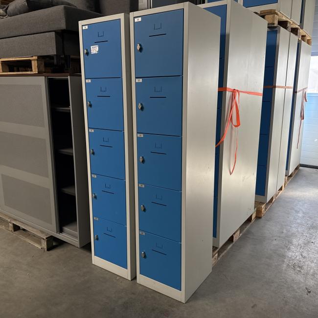  - partij 23x 5-deurs blauw lichtgrijs (21)