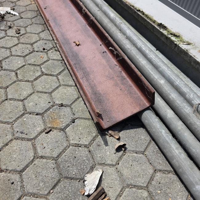  - STALEN U-BALK 2370X200X75 MM  DIKTE 8-9 MM (6)