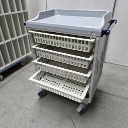  - medische transportwagen afm 85x50x82 hoog  (3)