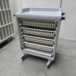  - medische transportwagen afm 85x50x82 hoog  (4)