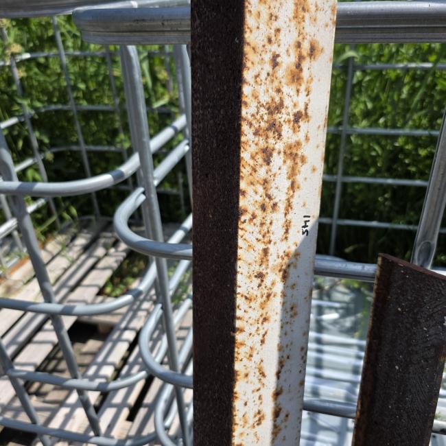  - 4x hoeklijn 2x145 cm en 1x 71-102 en 1x 145-175 cm 80x80 mm 10 mm dik  (1)
