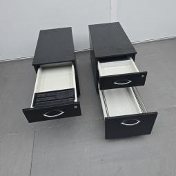  - 1000074004