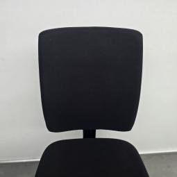  - 1000073863
