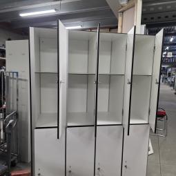  - trespa lockerkast afm 185x125x51 cm afm deur 92x29 cm 