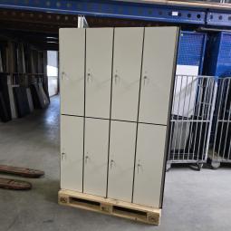  - trespa lockerkast afm 185x125x51 cm afm deur 92x29 cm  (3)
