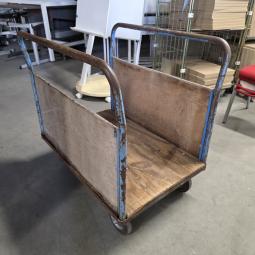  - DEGELIJKE TRANSPORTWAGEN AFM 105X70X95H (1)