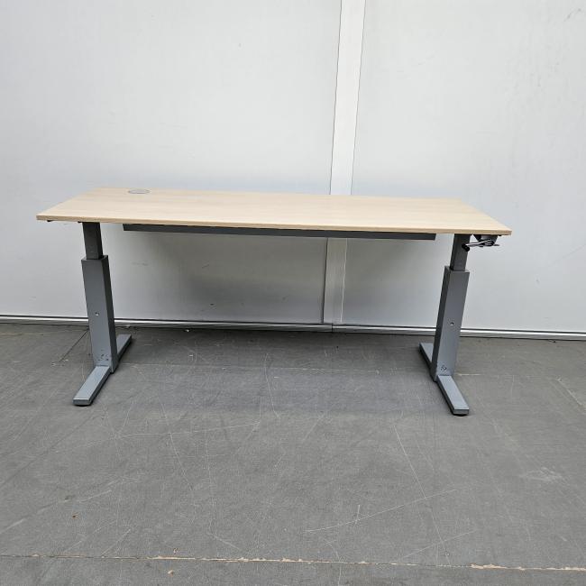  - Gispen Steeltop slinger instelbaar bureau (1)
