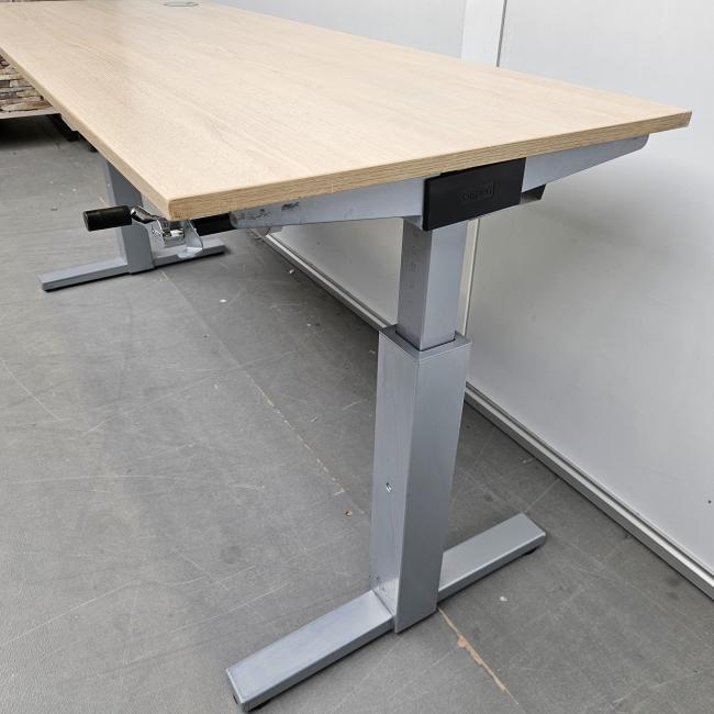 - Gispen Steeltop slinger instelbaar bureau (7)